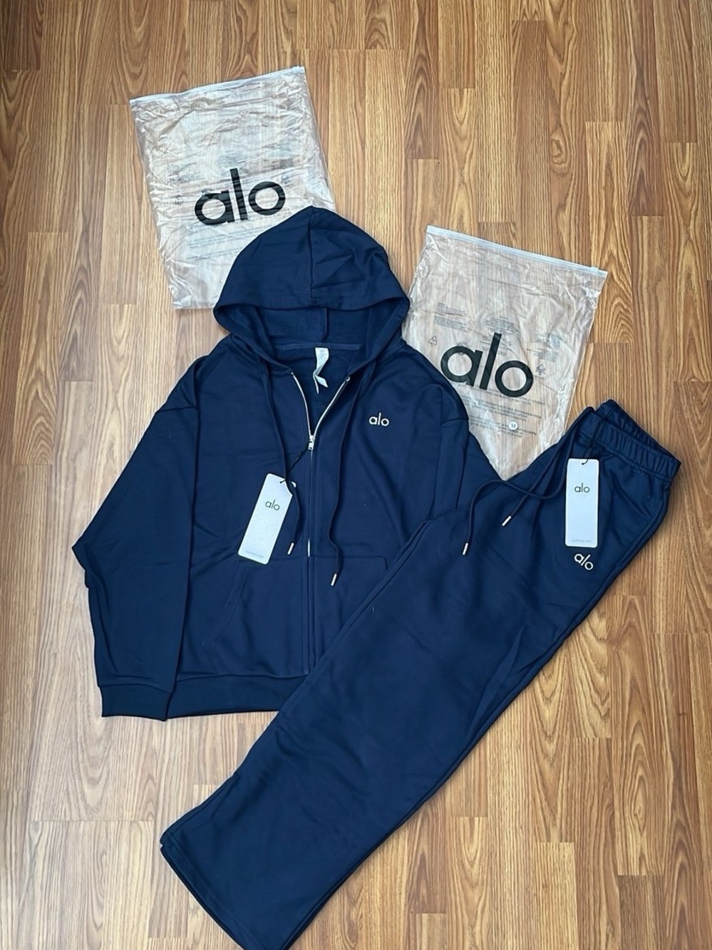 ALO Yoga  Navy Hoodie & Joggers Set